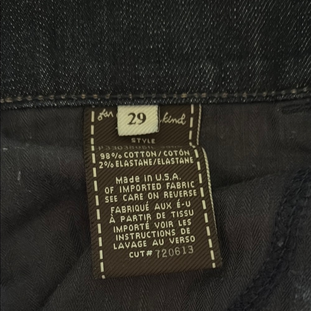 7 For All Mankind Dark Blue Cuffed Jean Shorts size 29 - Picture 10 of 10